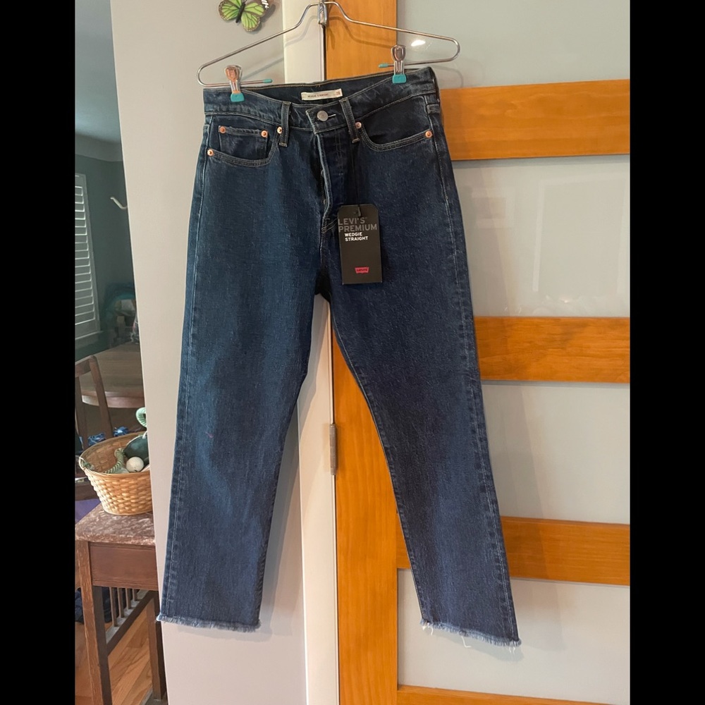 Levi’s Wedgie Straight Dark Wash Jeans